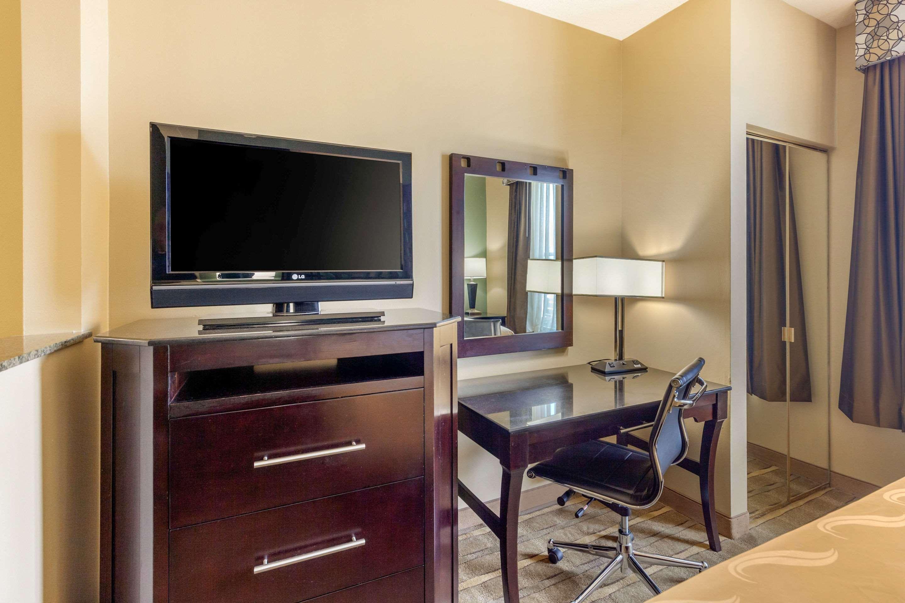 Quality Inn & Suites Durant Εξωτερικό φωτογραφία